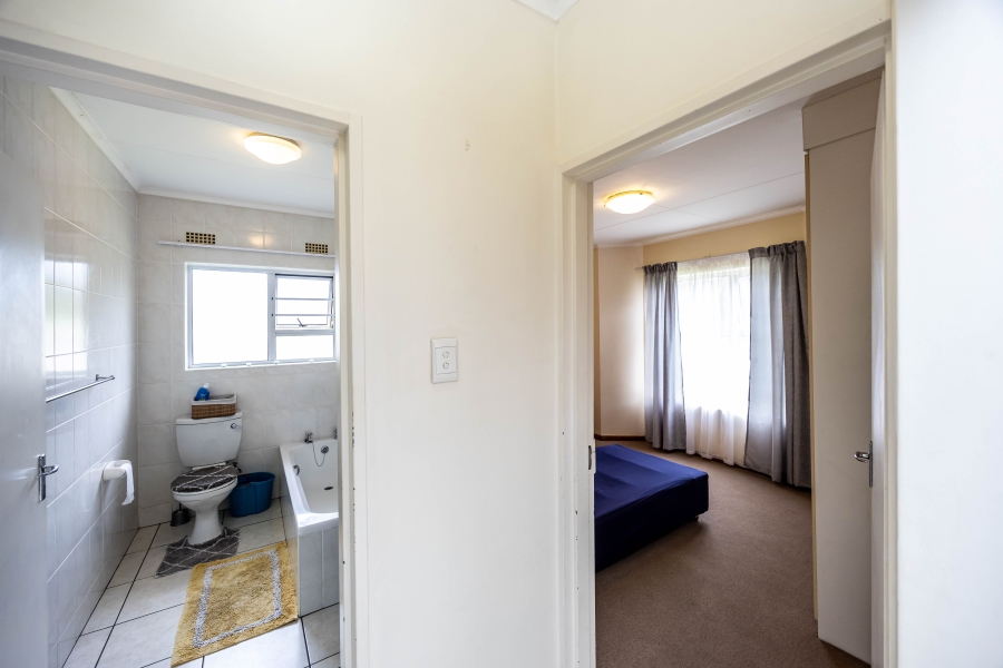 2 Bedroom Property for Sale in Cambridge Eastern Cape